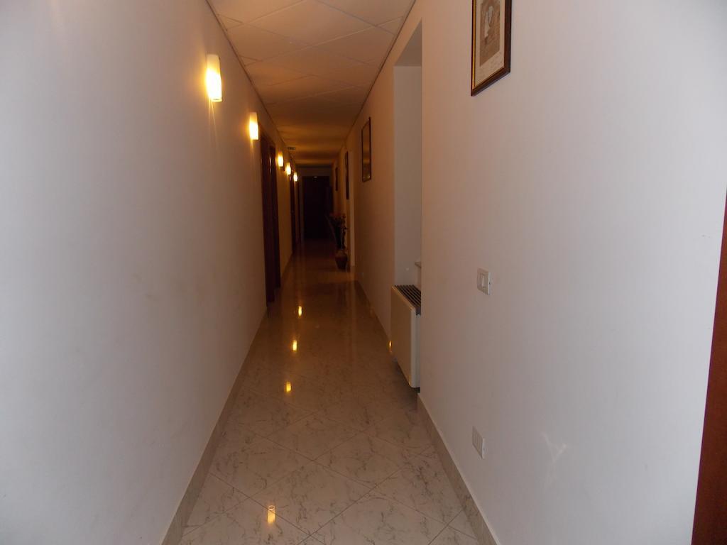 Albergo Roma Matera Exterior foto